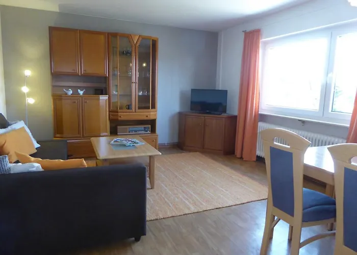 Apartman Dora 2 *