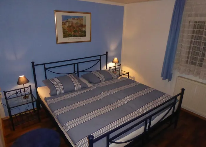 Dora 2 * Michelstadt